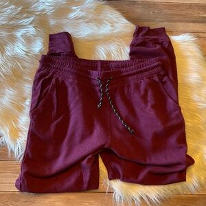 Sundry Garnet Star Sweatpants